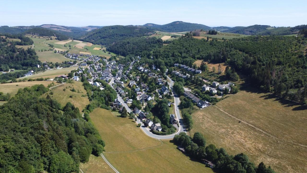 Ferienwohnung Up Willingen-Schwalefeld Вилинген Екстериор снимка
